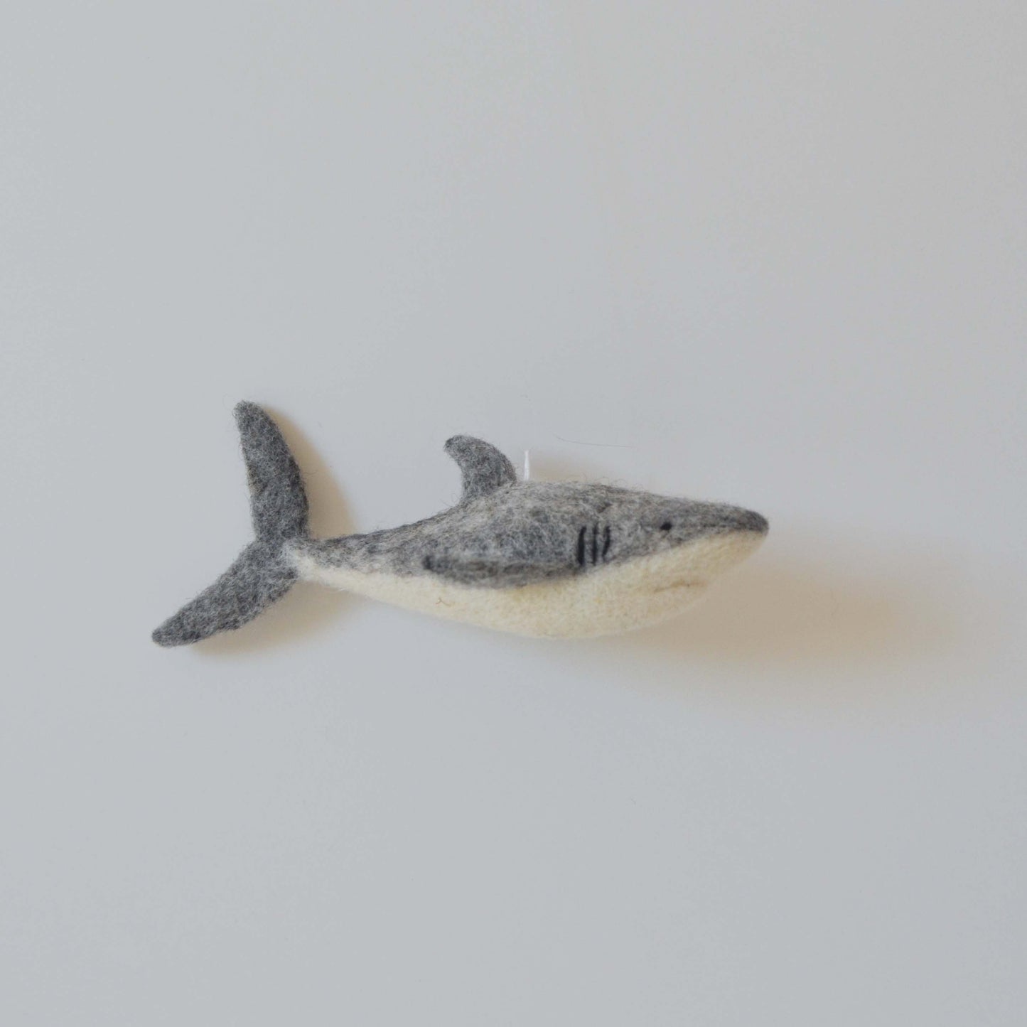 Pupazzo squalo da appendere